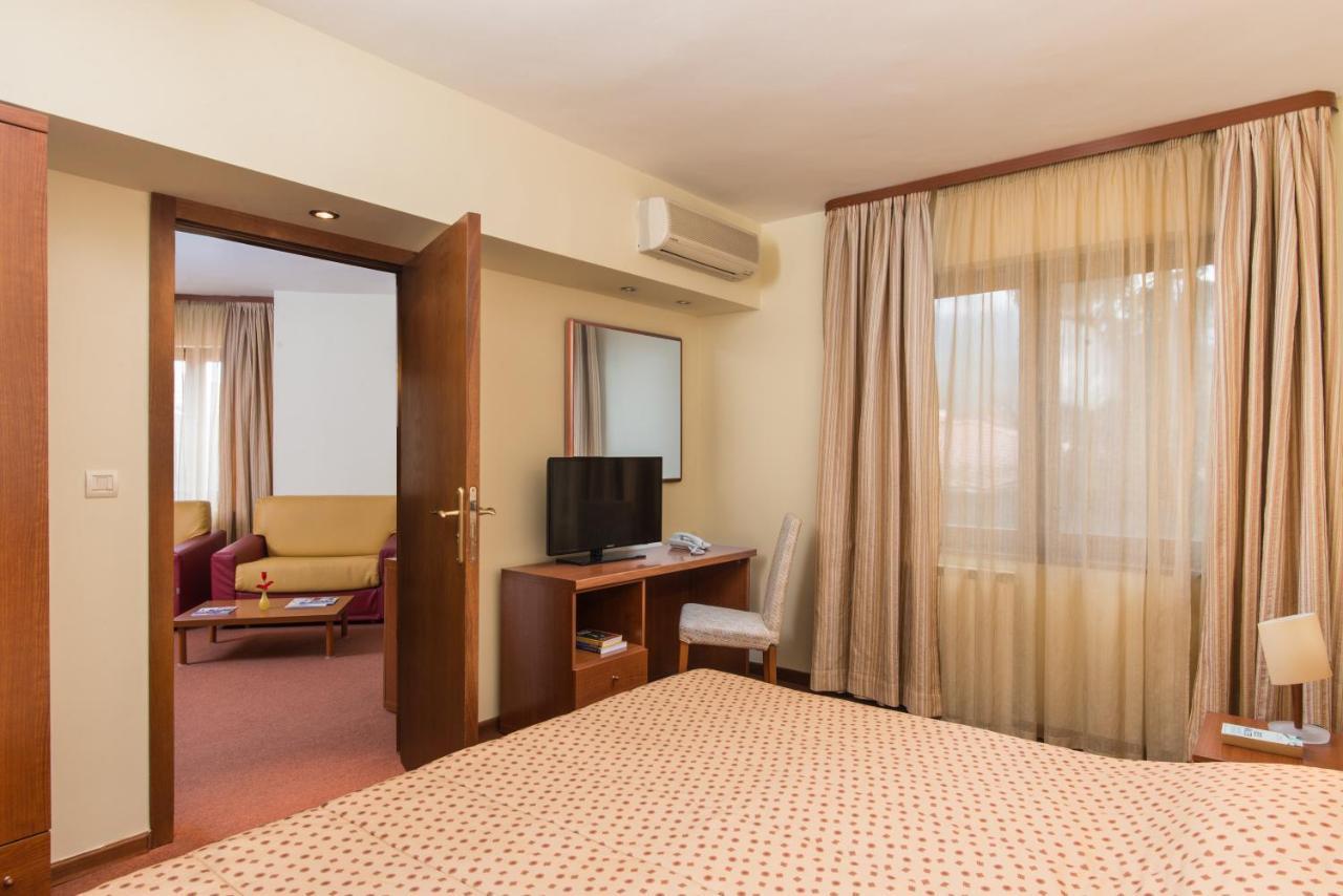 Hotel Pirin บันสโก ภายนอก รูปภาพ