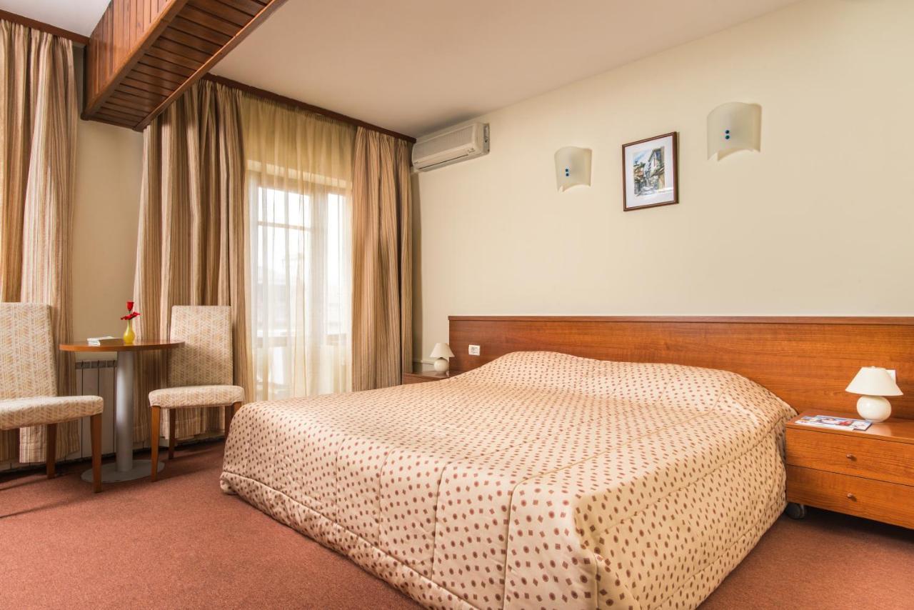 Hotel Pirin บันสโก ภายนอก รูปภาพ