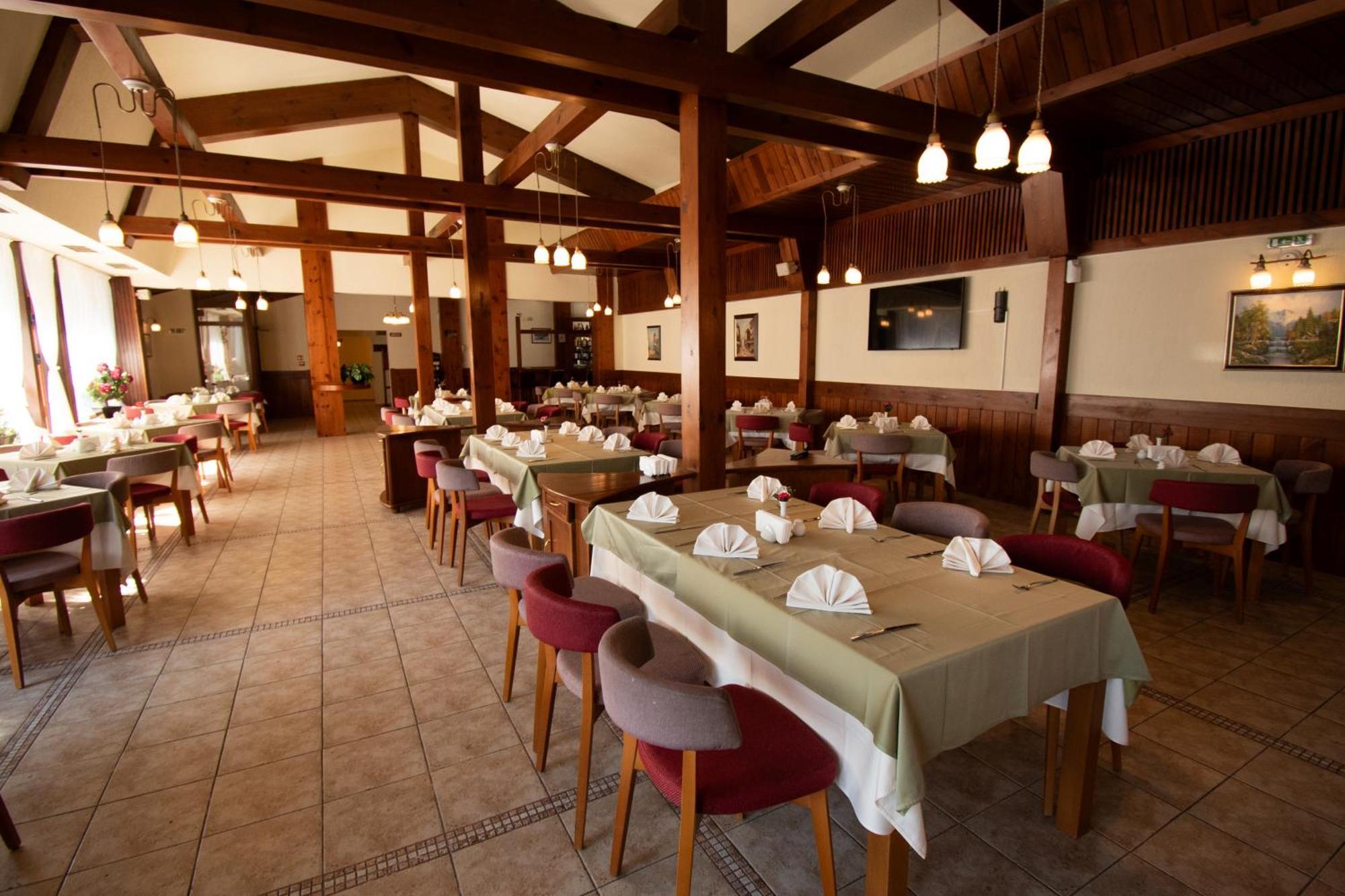 Hotel Pirin บันสโก ภายนอก รูปภาพ