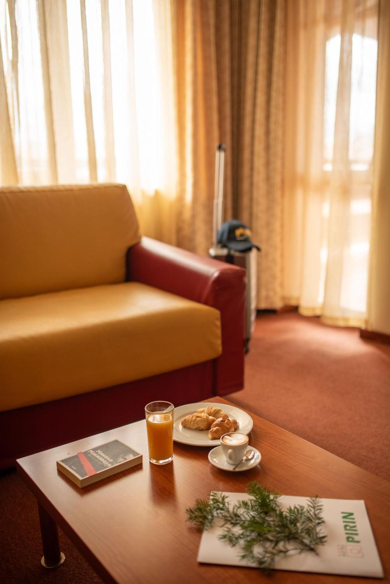 Hotel Pirin บันสโก ภายนอก รูปภาพ